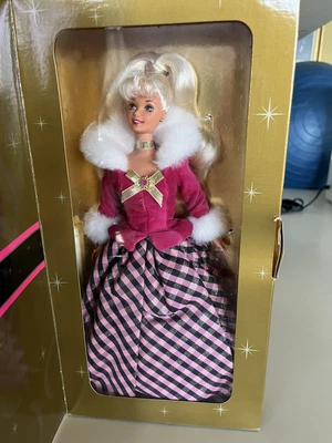$0.99 • Buy Avon Winter Rhapsody Barbie