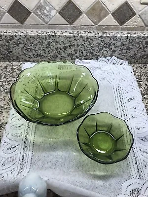 Vintage  Green  Depression Glass 2 Piece Chip And Dip Set Green • $9.99