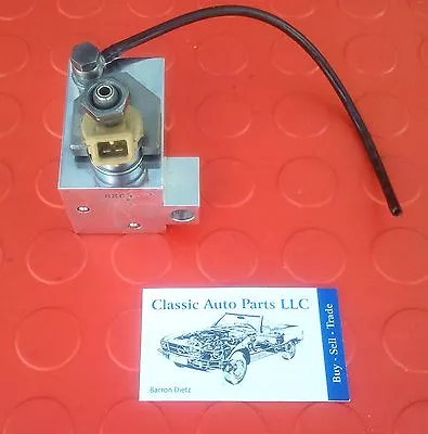 Hard-to-Find Mercedes Benz R 107 1985 Euro 500 SL Frequency Valve Assembly  • $550