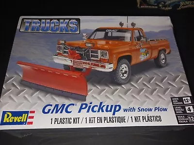 New Revell 1:24 Scale GMC Pickup Truck With Snow Plow Plastic Model Kit 85-7222 • $24.99