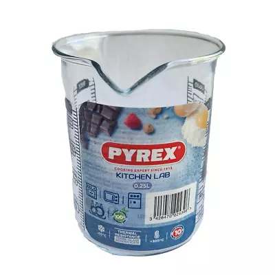 PYREX Measuring Beaker Clear Jug Food Prep Ingredients Rice Sugar Flour Liquids  • £9