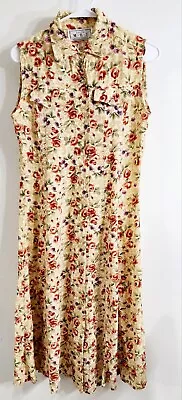 90s Cottage Core Floral Maxi Dress • £27.02