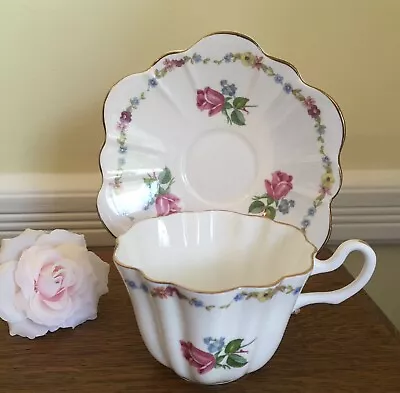 🌹c1951 Vintage English Bone China Teacup & Saucer By ROYAL STUART Pink Roses • $21