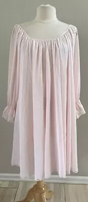 LUCIE ANN VTG Nylon Antron Lace Pink Long Sleeve Nightgown Knee Length Size L • $45.99