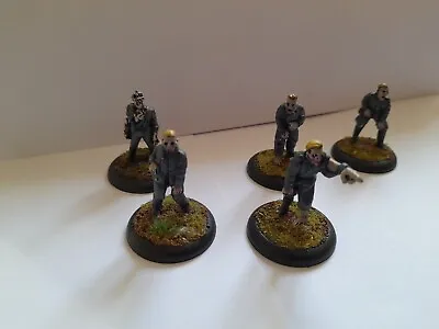 PRO Painted X5 Studio Miniatures  WWII German Zombies Metal Figures West Wind • £15