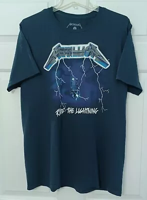 Metallica~Ride The Lightning~Men’s Size Large Navy T-Shirt • $13.99