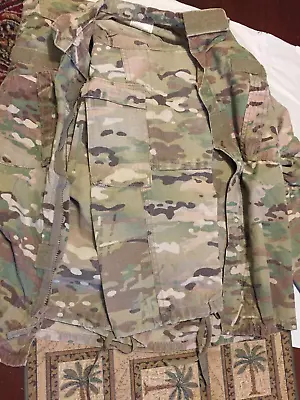 US Army Combat Jacket And Pants  Multicam (Small -Short Shirts And Pants) • $26.89