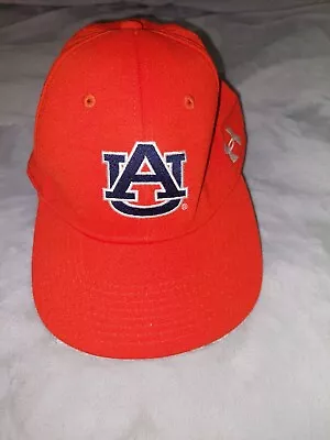 Mens Auburn Tigers Fitted Under Armour Hat • $5
