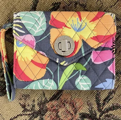 VERA BRADLEY Your Turn Smartphone Wristlet Jazzy Blooms Turn Lock - Very Nice! • $16