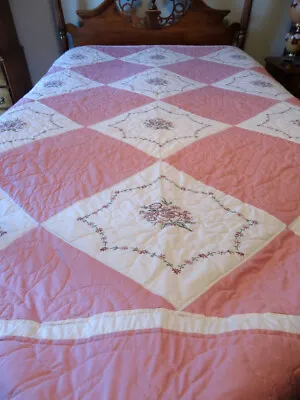 Vntg Embroidered Rose Cotton Quilt Finely Hand Quilted 106x93 Inch • $89.99