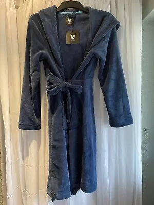 £12 • Buy NWT Boys VERY Blue Velour Dressing Gown Age 14 Years