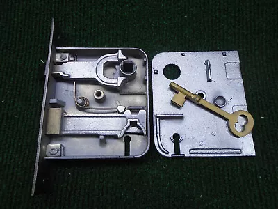 ONE YALE & TOWNE # 802 MORTISE LOCK W/KEY - CIRCA 1927  (40958-3) • $38.95