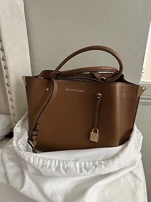 New Michael Kors Arielle Bag (authentic) • $115