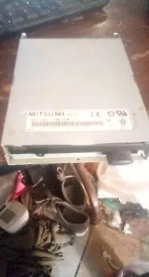 $5.99 • Buy Mitsumi  Floppy Disk Drive 1.44 IDE Model D63119  (internal, Black)