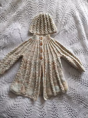 Hand Knitted Matinee Jacket And Hat For Baby 0 To 6 Months BNWT Neutral Colour • £6.99