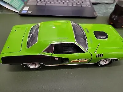 ACME/EXACT DETAIL 1/18 Scale 1971 PLYMOUTH HEMI CUDA”MOTOR STATE HOLIDAY 2022” • $175