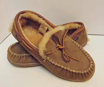 EUC Cabela's Mens Slippers Genuine Shearling Leather Moccasin Hard Sole 11M • $31.50