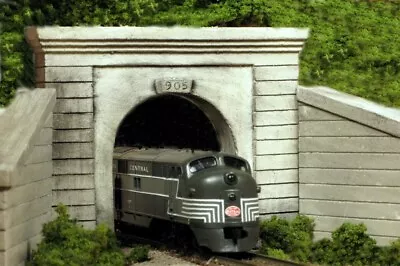 Monroe Models ~ N Scale ~ Tunnel Portal Concrete Single Track ~ 214 • $19.72