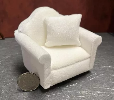 Dollhouse Miniature Living Room Chair White 1:12 Inch Scale N221 Dollys Gallery • $20.99