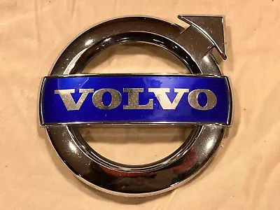 Volvo Front Grille Emblem 31383510 • $29.99