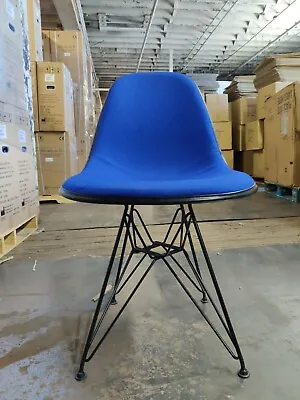 £388.42 • Buy 2016 Herman Miller Fiberglass Eames Side Chair W/ Wire Eiffel Base Upholstered 