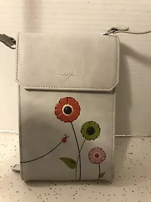 Espe Beige Daisy Vegan Leather Small Crossbody Bag Purse • $29