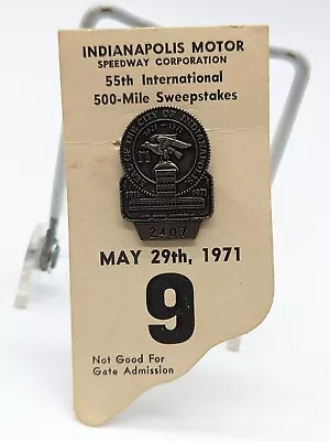 $54.69 • Buy 1971 Indy 500 Pit Pass Badge Pin On Original Card Indianapolis Speedway Ex!!!