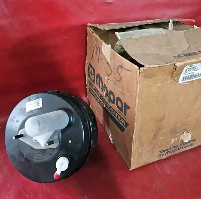 NOS 1993-1995 Dodge Intrepid Power Brake Booster Eagle Vision Chrysler Intrepid • $185