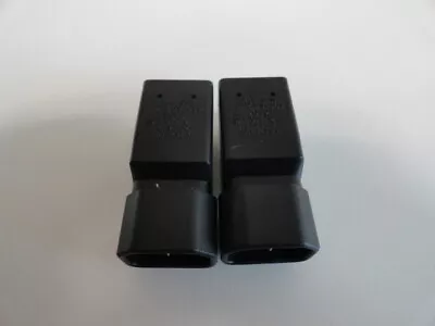 L17: Lot Of 2 Well Shin WS-089 Male Plug IEC C14 To U.S. 3 Pin Female Connector  • $20