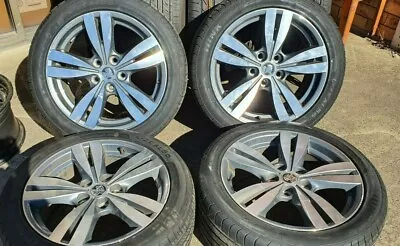 18  Commodore VF SS SV6 Genuine Wheel And Tyre Package Suit VE VF 18x8 5/120 48P • $1180