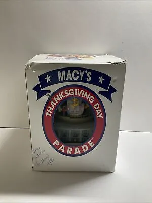 Macy’s Thanksgiving Day Parade 1999 Snow Globe - Box - Works - Fast Free Ship! • $99.99