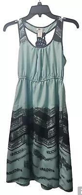 Womens Esley Dress Green Sleeveless Size Small Knee Length • $15.49