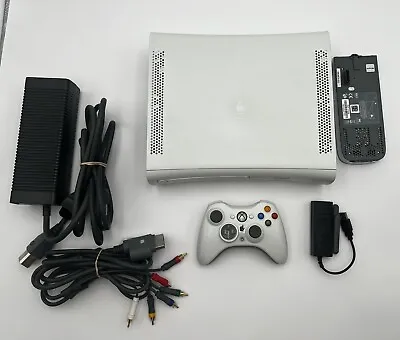 Microsoft XBox 360 Core Matte White Video Game Console Gaming System HDMI 4GB • $99.99