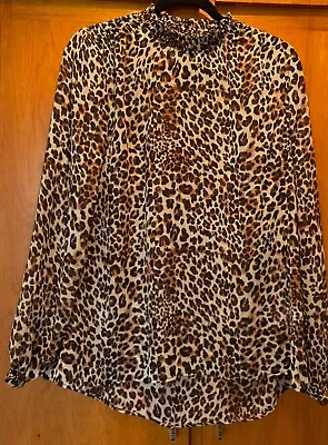 Decjuba Animal Print Sheer L/sleeve As New Size M • $17.50