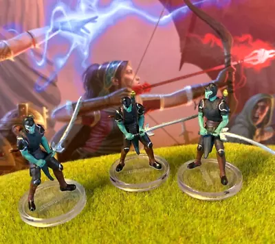 $10.20 • Buy Demos Magen Lot X3 D&D Miniature Dungeons Dragons Snowbound Icewind Fighter 2 Z