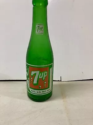 Vintage 7 Fl. Ozs. 7up Pop Bottle • $1.99