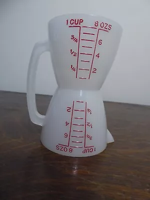 Vtg Tupperware Dry Wet Double Measuring Cup #860 White  W/Red Raised Markings • $5