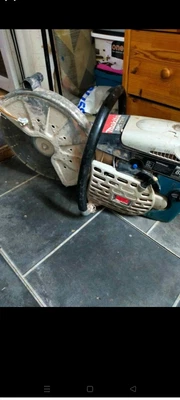 £150 • Buy Makita DPC7311 Petrol Cut Off Saw