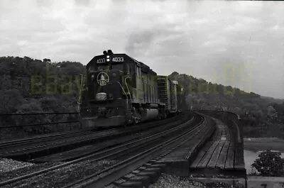 BO Baltimore & Ohio EMD GP40 Locomotive #4033 - Vintage Railroad Negative • $19.45