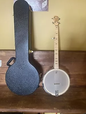 Deering Goodtime Americana 5-String Open Back Banjo With 12” Rim And Hard Case • $450