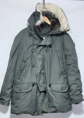 Military Issue Parka Jacket Extreme Cold Weather Survival Gear N-3B ~ Medium • $99.72