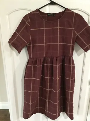 Mikarose Womens Dress Size Small Maroon With Tan Stripes • $7.50