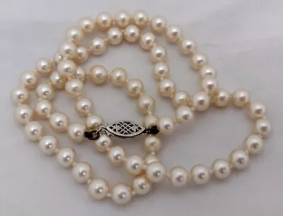 Vintage Glass Cream Colored Imitation Pearl Necklace 18  • $9.99
