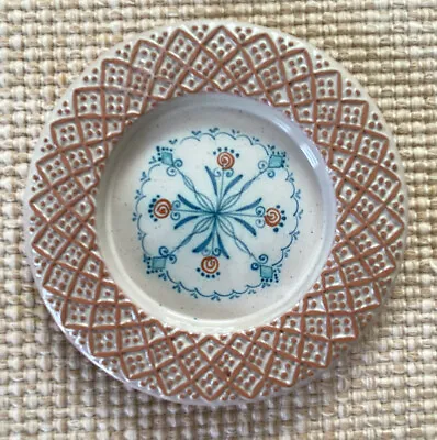 $25 • Buy Val Demone RedWare Pottery~Hand Painted~Made In Italy~Decorative Wall Plate~6”