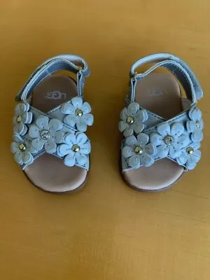 UGG Baby Infant Silver Flowers Sandals 2/3 • $14