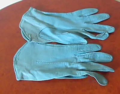 Vintage Turquoise Kid Leather Gloves • $7.38