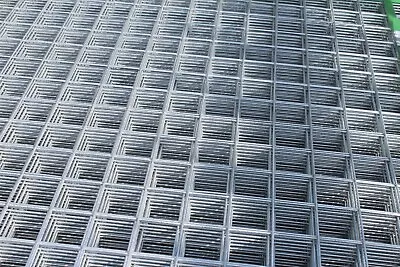 Premium Galvanised Welded Wire Panel | 12 Gauge | 8ft X 4ft | 3 Pack | 2  Holes • £89.78