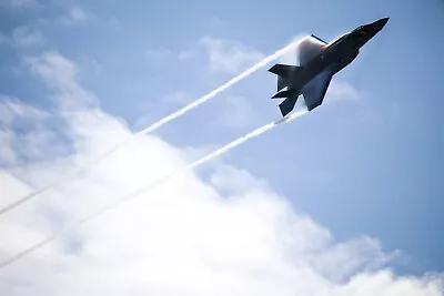 Airshow Photograph Of F22 Raptor About To Hit The Speed Of Sound • $32