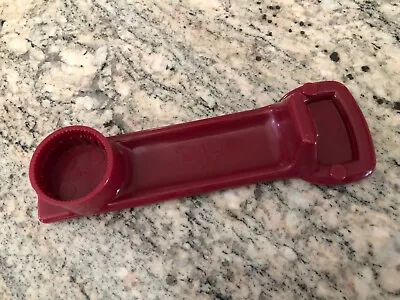 PAMPERED CHEF Easy Opener #2590 Magnetic Bottle Can Jar Tool Retired CRANBERRY • $22.95