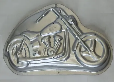 1999 Wilton Motorcycle Cake Pan #2105.2025 - EXCELLENT CONDITION - See Pictures! • $32.50